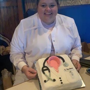 Meet your Posher, Gena